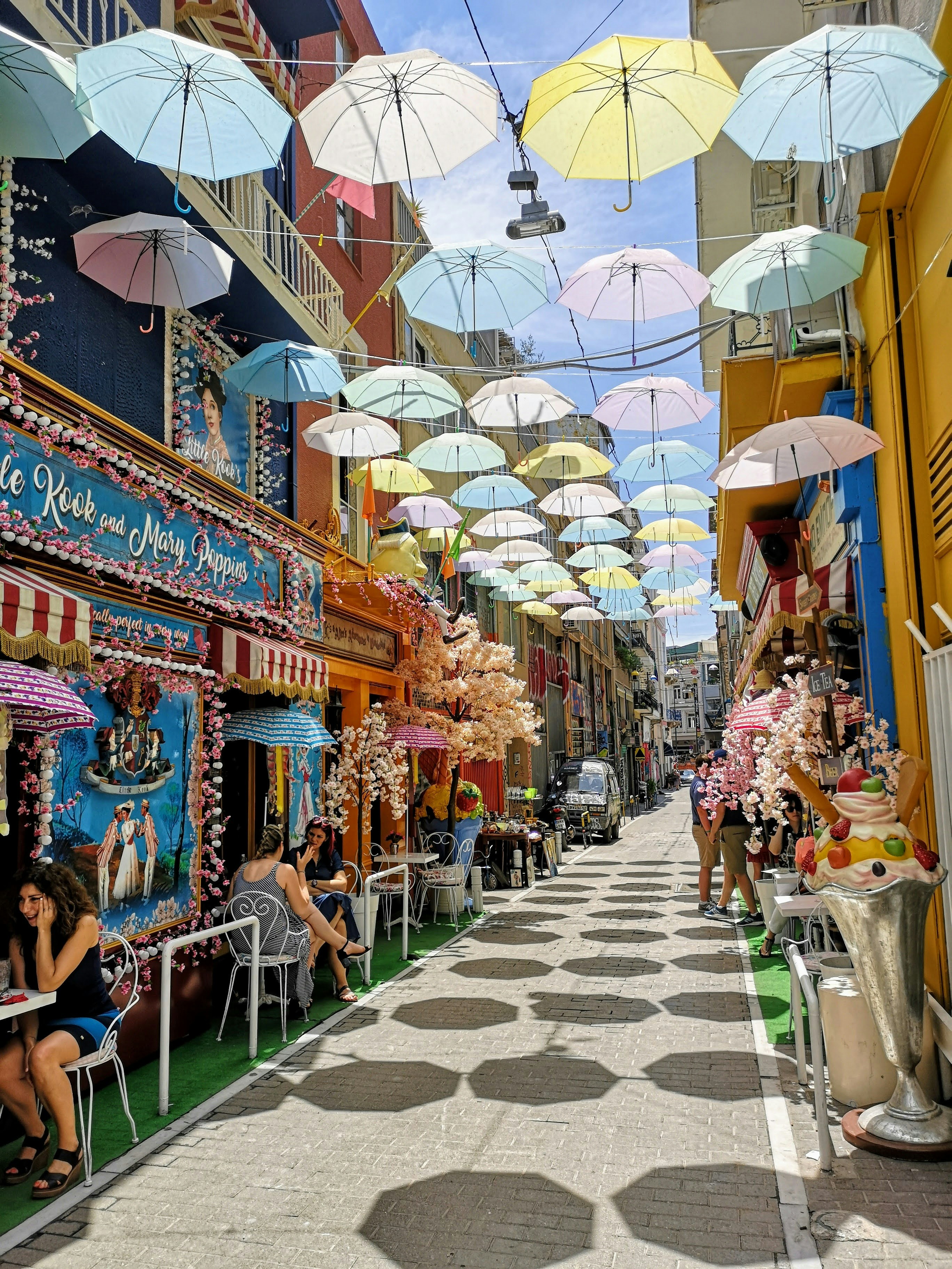 Athens on €50 a day (yes, really)